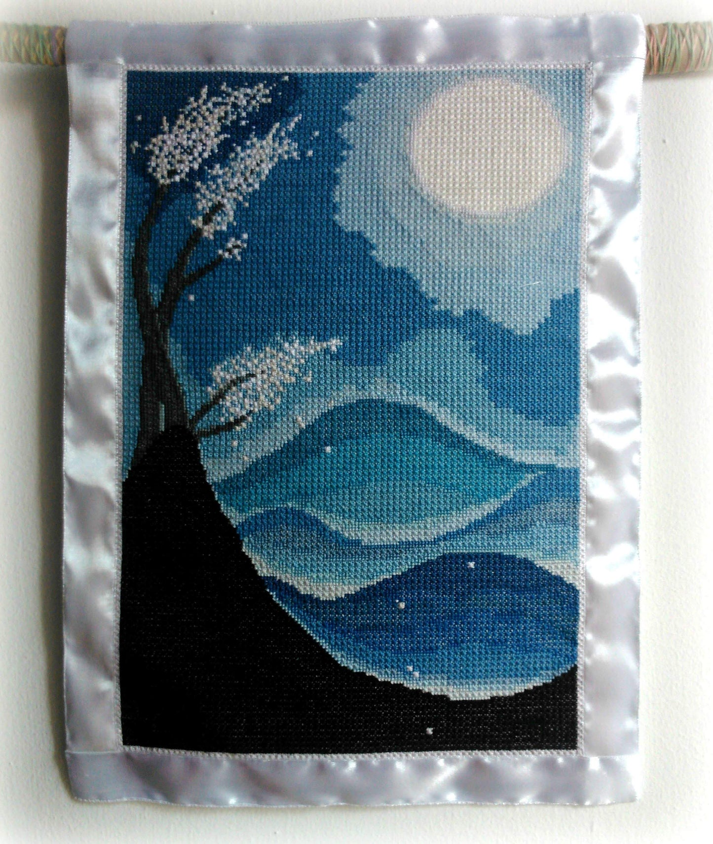 PDF Cross Stitch Pattern - Full Moon, Double Cross Stitch Tutorial included, Sampler Cross Stitch Wall Decor, Hand Embroidery PDF