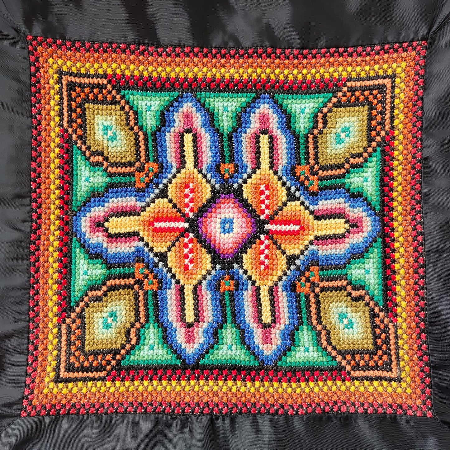 Sampler Cross Stitch Pattern - Country House, DIY Cross Stitch Pillow & Decor, Double Cross Stitching with Tutorials, Easy Beginner Pattern